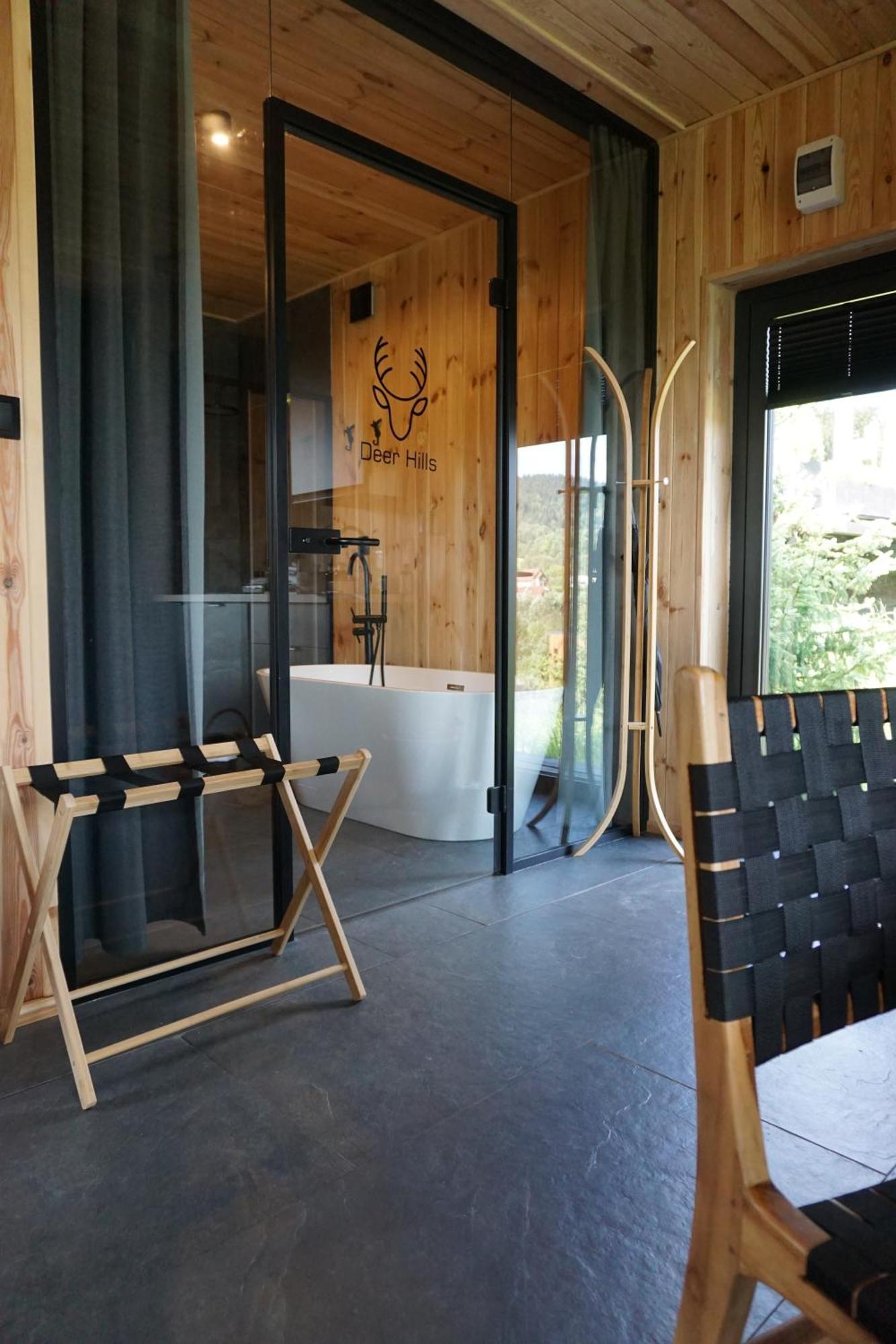 Black Deer - Z Sauna Na Tarasie, Jacuzzi I Widokiem Na Gory - By Deer Hills Luxury Apartments Kocon Exterior photo